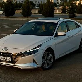 Hyundai Elantra 2021