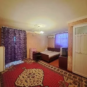 от хозяина