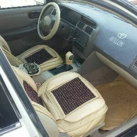 Toyota Avalon 1998