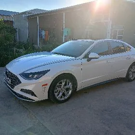 Hyundai Sonata 2022