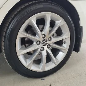 DISKA R 18 XSE camry
