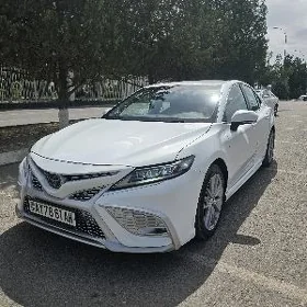 Toyota Camry 2022