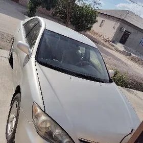 Toyota Camry 2005
