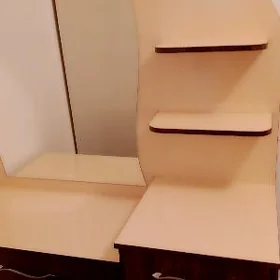 трюмо
