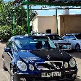 Mercedes-Benz E-Class 2003