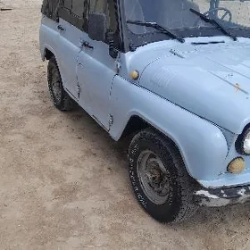 UAZ 469 1998