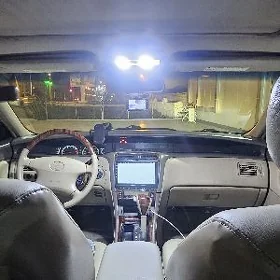 Toyota Avalon 2000