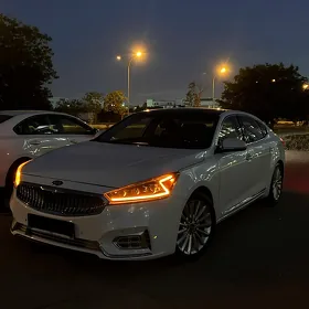 Kia Cadenza 2017