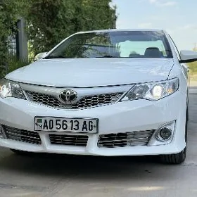 Toyota Camry 2012