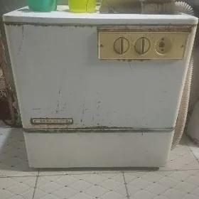 pol awtomat masinka