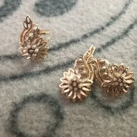 kamplekt gyzyl
