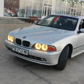 BMW 330 2007