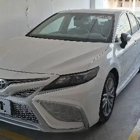 Toyota Camry 2021
