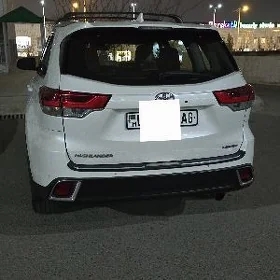 Toyota Highlander 2017