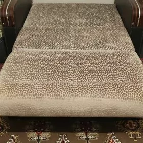 SATLYK DIVAN