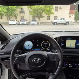 Hyundai Sonata 2021