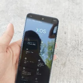 Infinix HOT 40 Pro