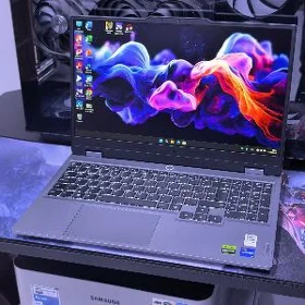 RTX5050 8GB+RYZEN 5 220!
