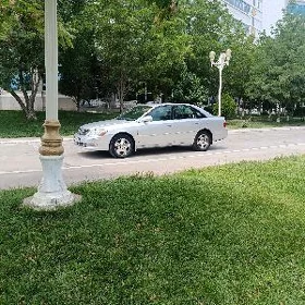 Toyota Avalon 2003