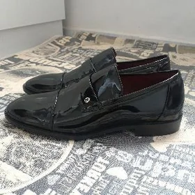 Kòwus pierre cardin