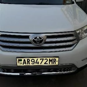 Toyota Highlander 2013