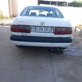 Toyota Corona 1994