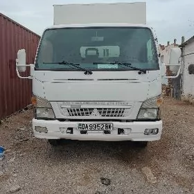 Mitsubishi Fuso 2004