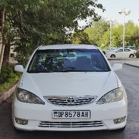 Toyota Camry 2005