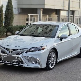 Toyota Camry 2022