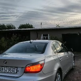 BMW E60 2005