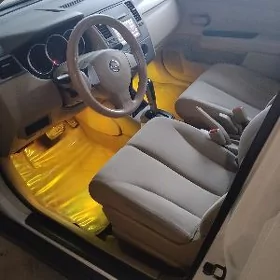 Nissan Tiida 2010
