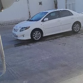 Toyota Corolla 2010