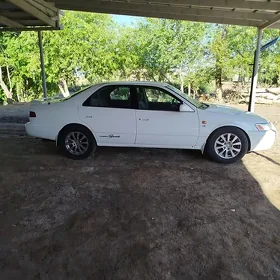Toyota Camry 1998