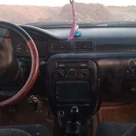 Nissan Sunny 1998