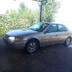 Toyota Camry 1998