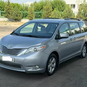 Toyota Sienna 2013