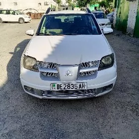 Mitsubishi Outlander 2006
