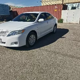 Toyota Camry 2011