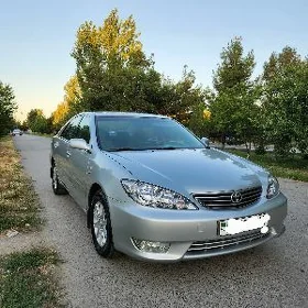 Toyota Camry 2005