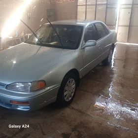 Toyota Camry 1995