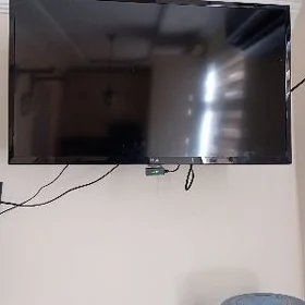 Телевизор