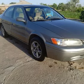 Toyota Camry 1998
