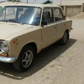 Lada 2104 1981