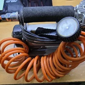 Автомобильный насос