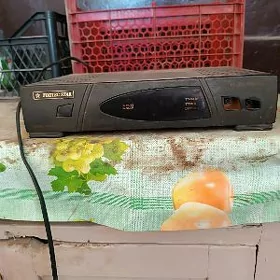 televizor postawka tuner