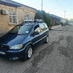 Opel Zafira 2002
