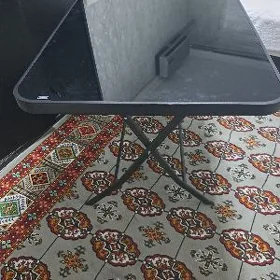 стол