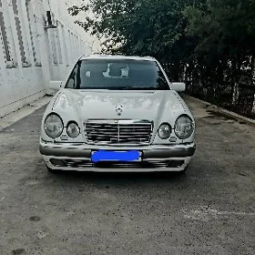 Mercedes-Benz E430 1999