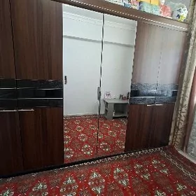 шифоньер  фирма Истикбал ,