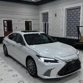 Lexus ES 350 2025